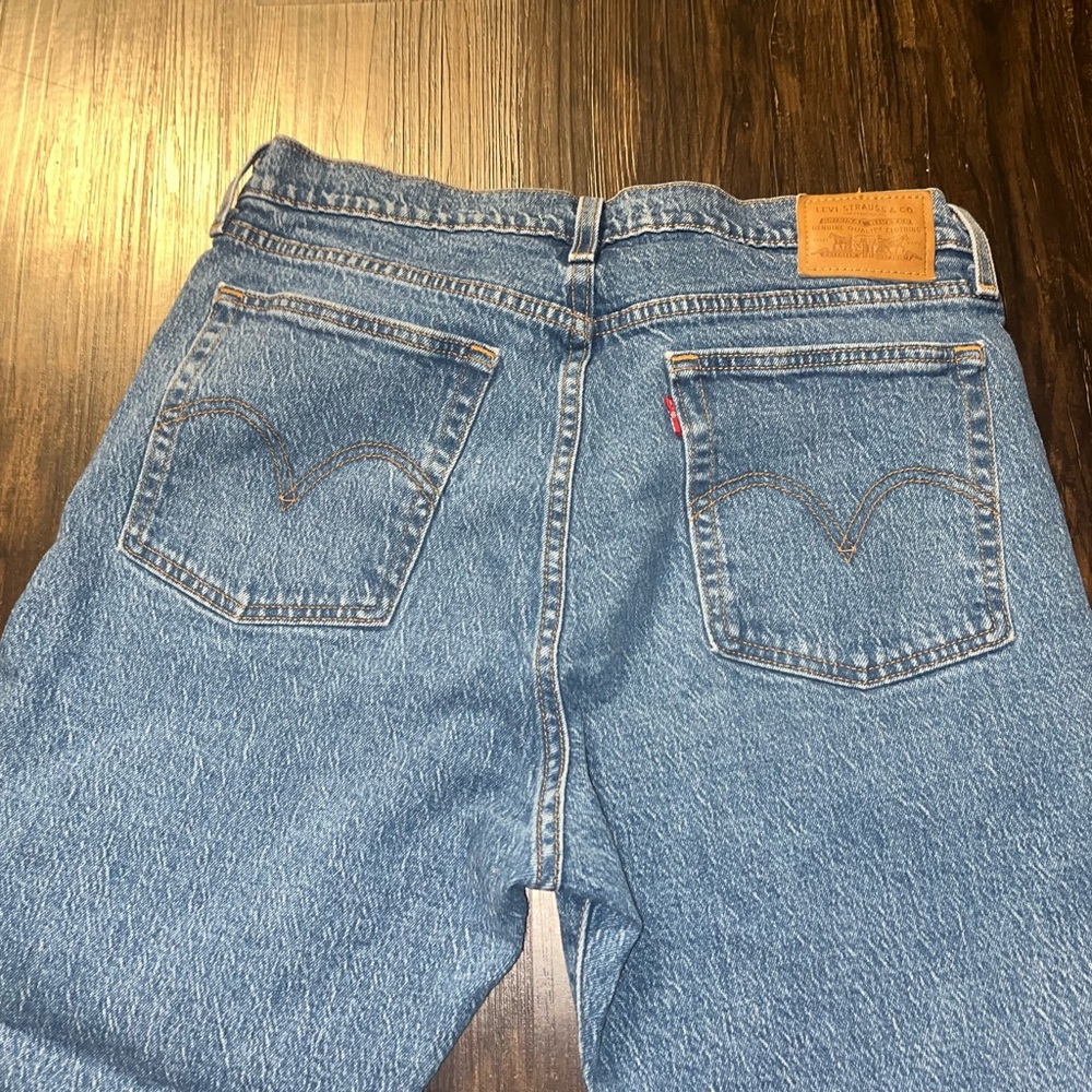 Levi’s Wedgie Straight Jeans